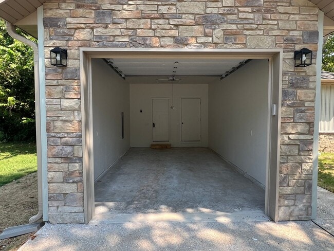 Building Photo - New Construction Rental Available!