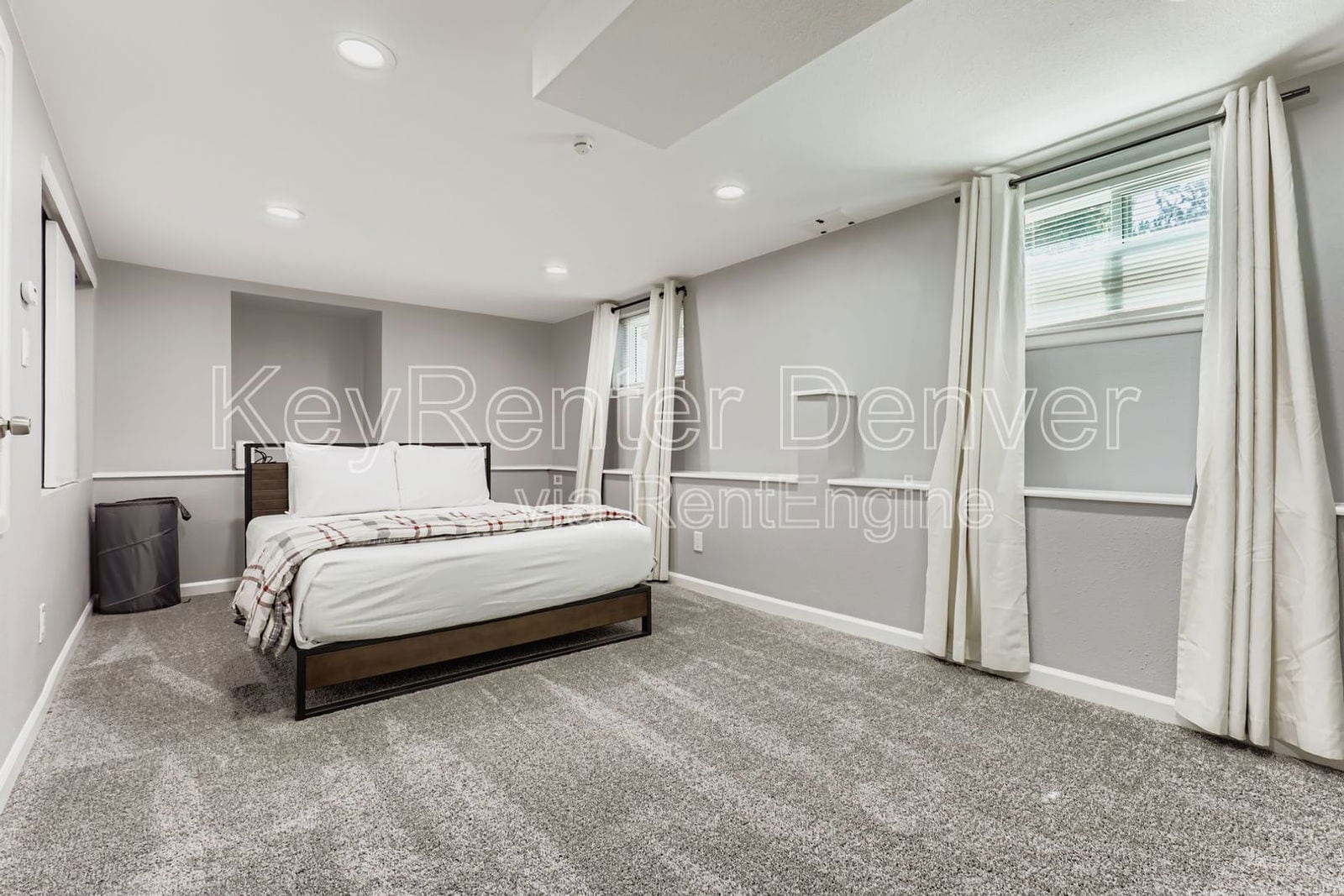 Building Photo - 683 Dawson St