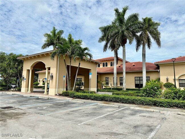 Building Photo - 1760 Birdie Dr