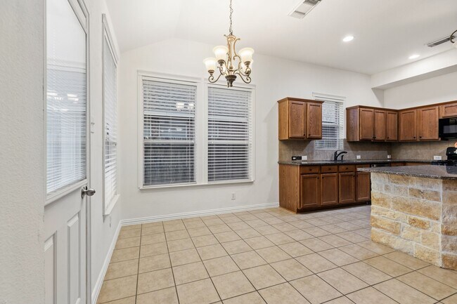 Building Photo - 5315 Barleycorn Ln