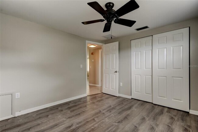 Building Photo - 7244 Amber Dr