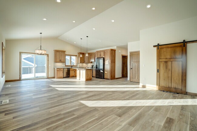 Living/Dinning - 805 Blue Mounds St