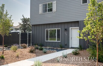 Building Photo - Brand New and Spacious 3 bed/2.5 bath