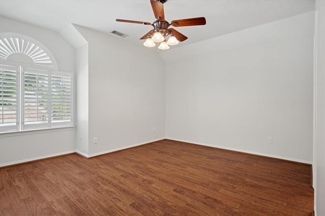 Building Photo - 8562 Brittania Way