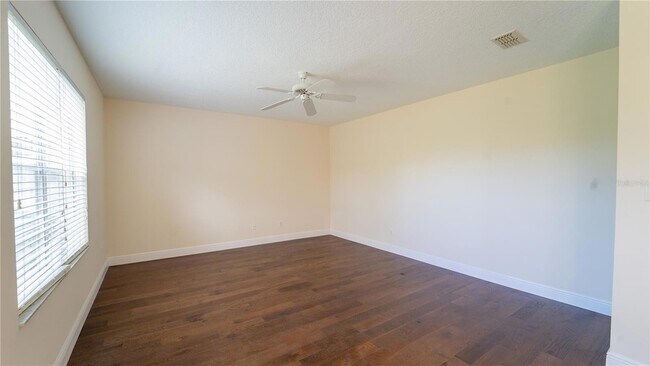 Building Photo - 2264 Hillshire Dr