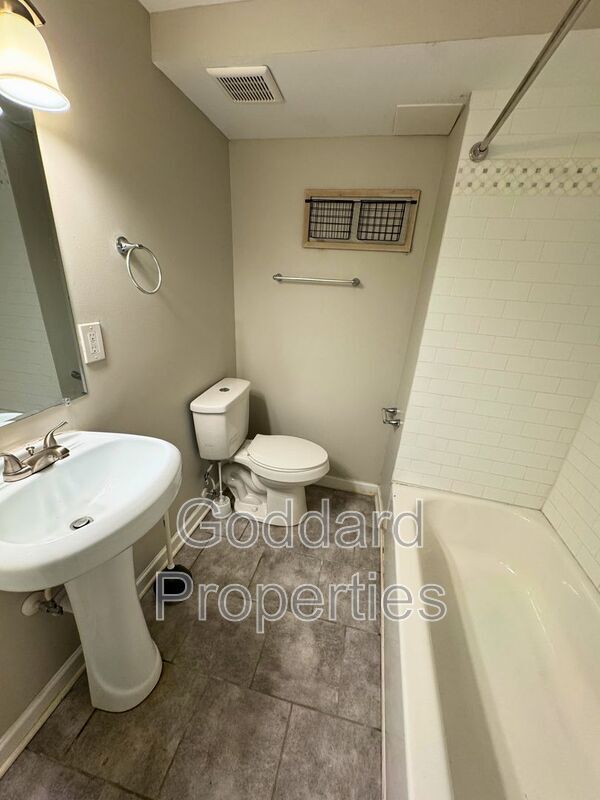 Building Photo - 4033 St Augustine Ln