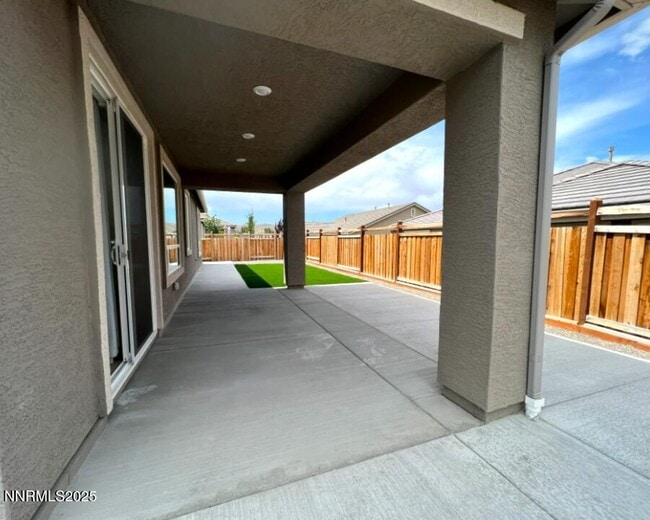 Building Photo - 7273 Hillstone Rd