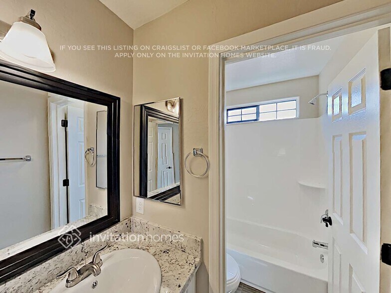 Building Photo - 3490 S Cupertino Dr