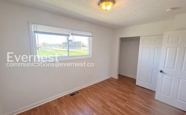 Building Photo - 3674 Arnelle Rd