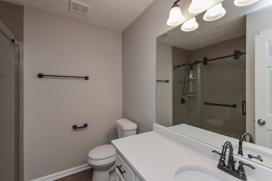 Building Photo - 50 Brandon Dr