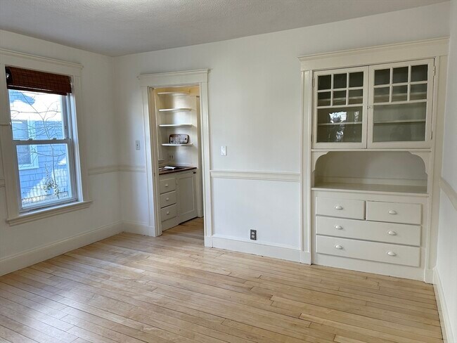 Building Photo - 86 Fairmont St