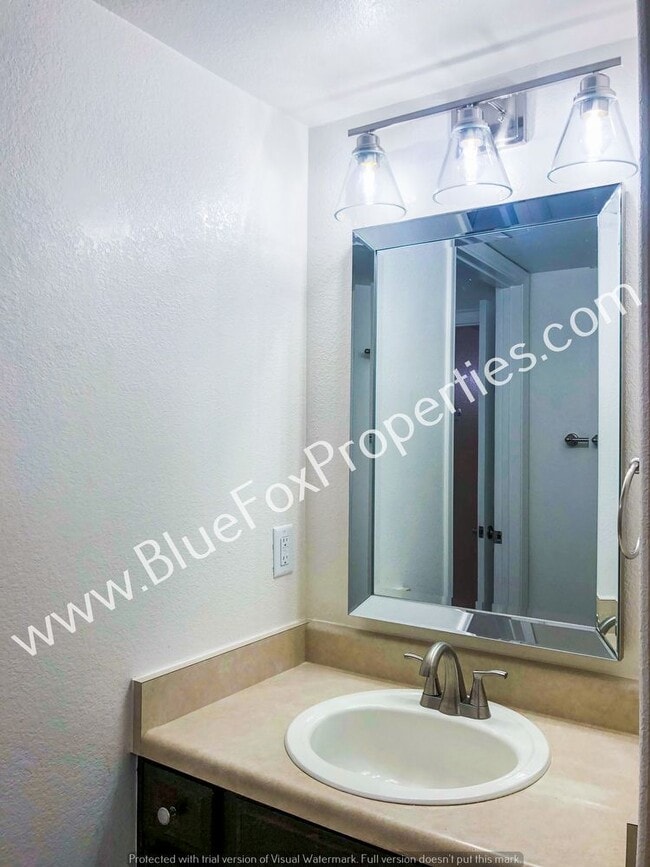 Building Photo - 7601 N Calle Sin Envidia