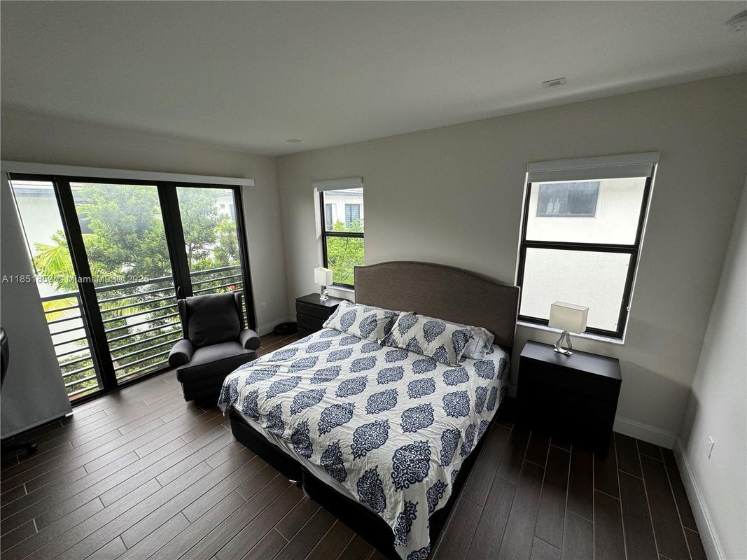 Building Photo - 8283 NW 47th Ln