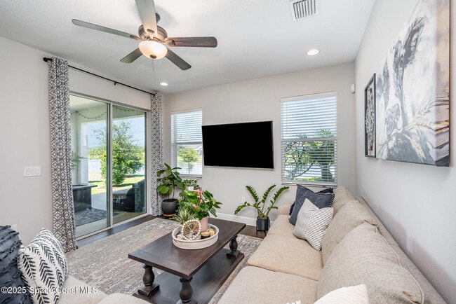 Building Photo - 7785 Wyndham Dr