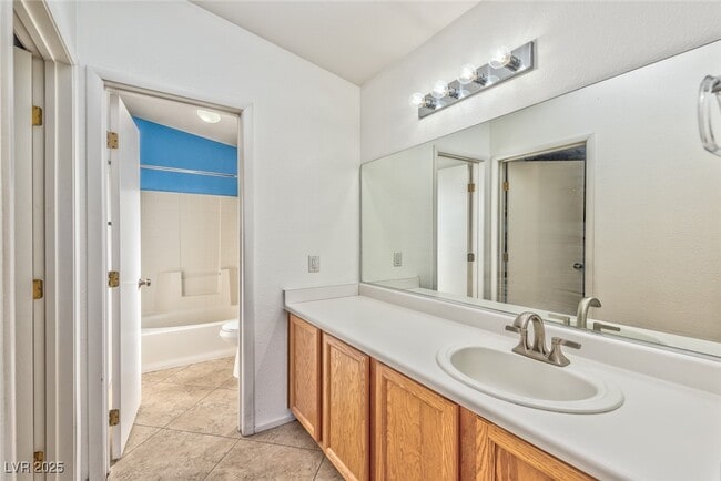 Building Photo - 6451 Saddle Up Ave