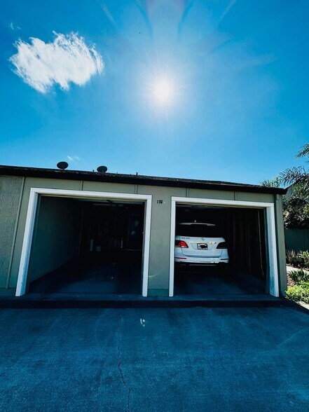 Building Photo - 116 Rainier Ln