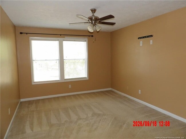 Building Photo - 1022 Wood Creek Dr