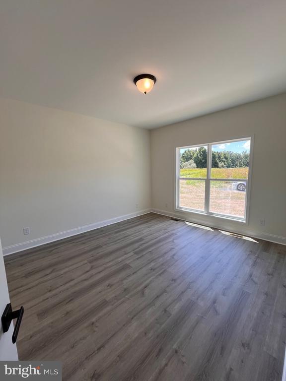 Building Photo - 8641 Sandy Beach Ln