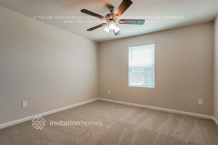 Building Photo - 559 White Birch Ln