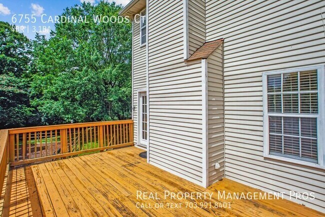 Building Photo - 6755 Cardinal Woods Ct