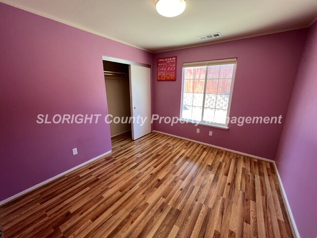 Building Photo - AVAILABLE MAY - 3 Bedroom / 2 Bathroom Home in Templeton