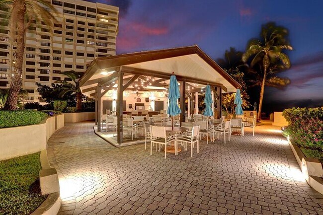 Building Photo - 4900 N Ocean Blvd