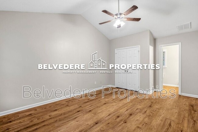 Building Photo - 2320 Meadow Gate Dr