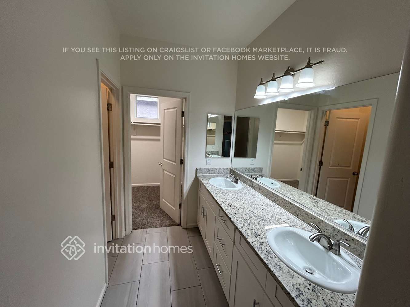 Building Photo - 1827 W Pollack St