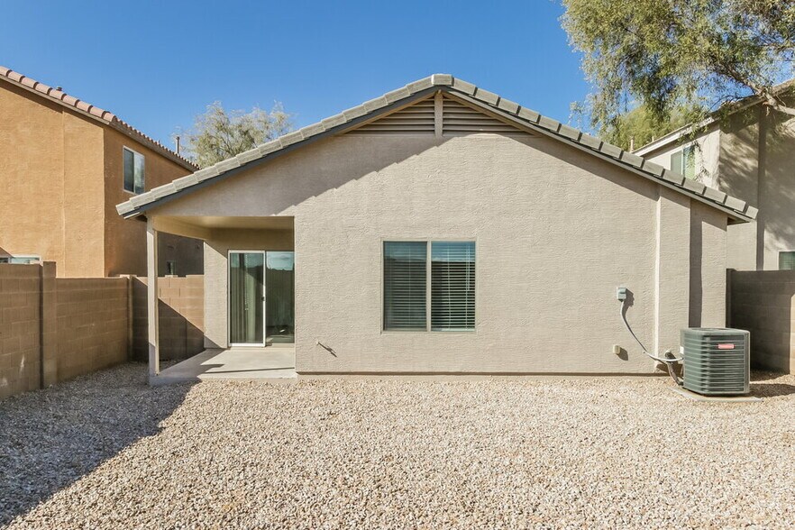 Building Photo - 29409 N Pyrite Ln