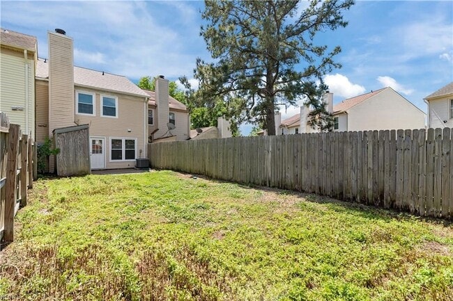 Building Photo - 4712 Ashbury Ln