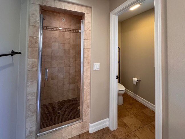 Building Photo - Single House Irvine