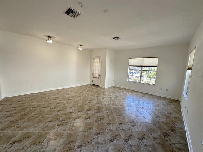 Building Photo - 8120 Turkey Hill Ct