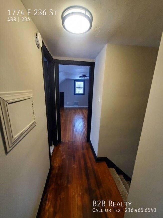 Building Photo - 1774 E 236th St