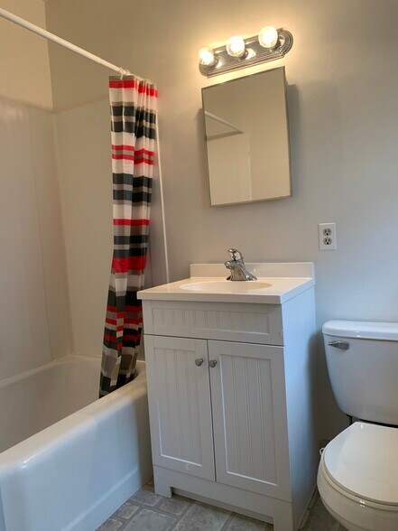 Bethroom - 210 N Lancaster St