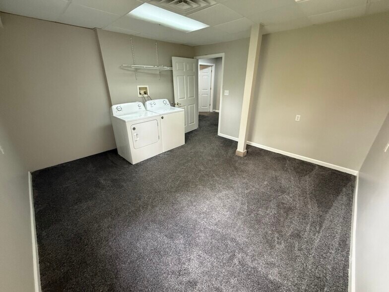 Building Photo - 1527 Fulton Ct