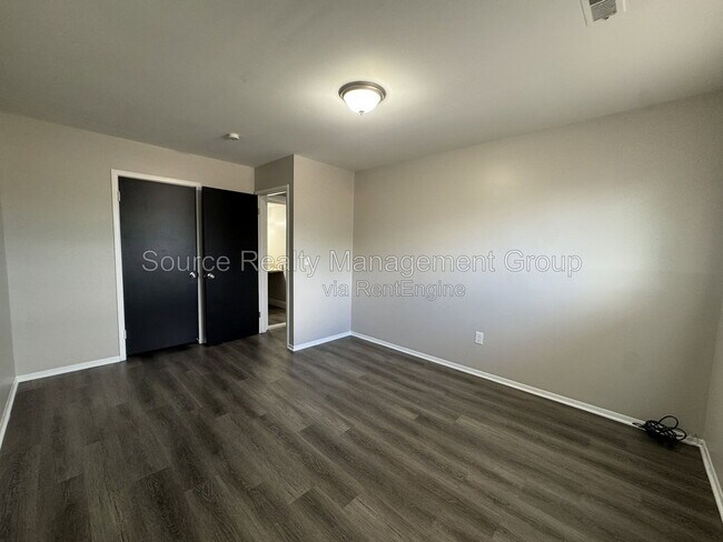 Building Photo - 4245 Quarry Rd