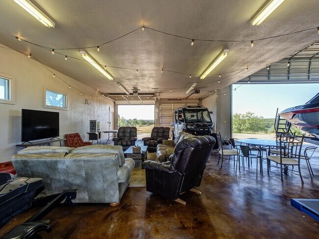 Building Photo - 46 Bonita Vista Dr