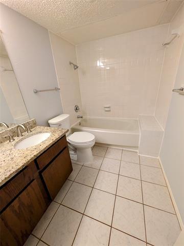 Building Photo - 10650 Steppington Dr