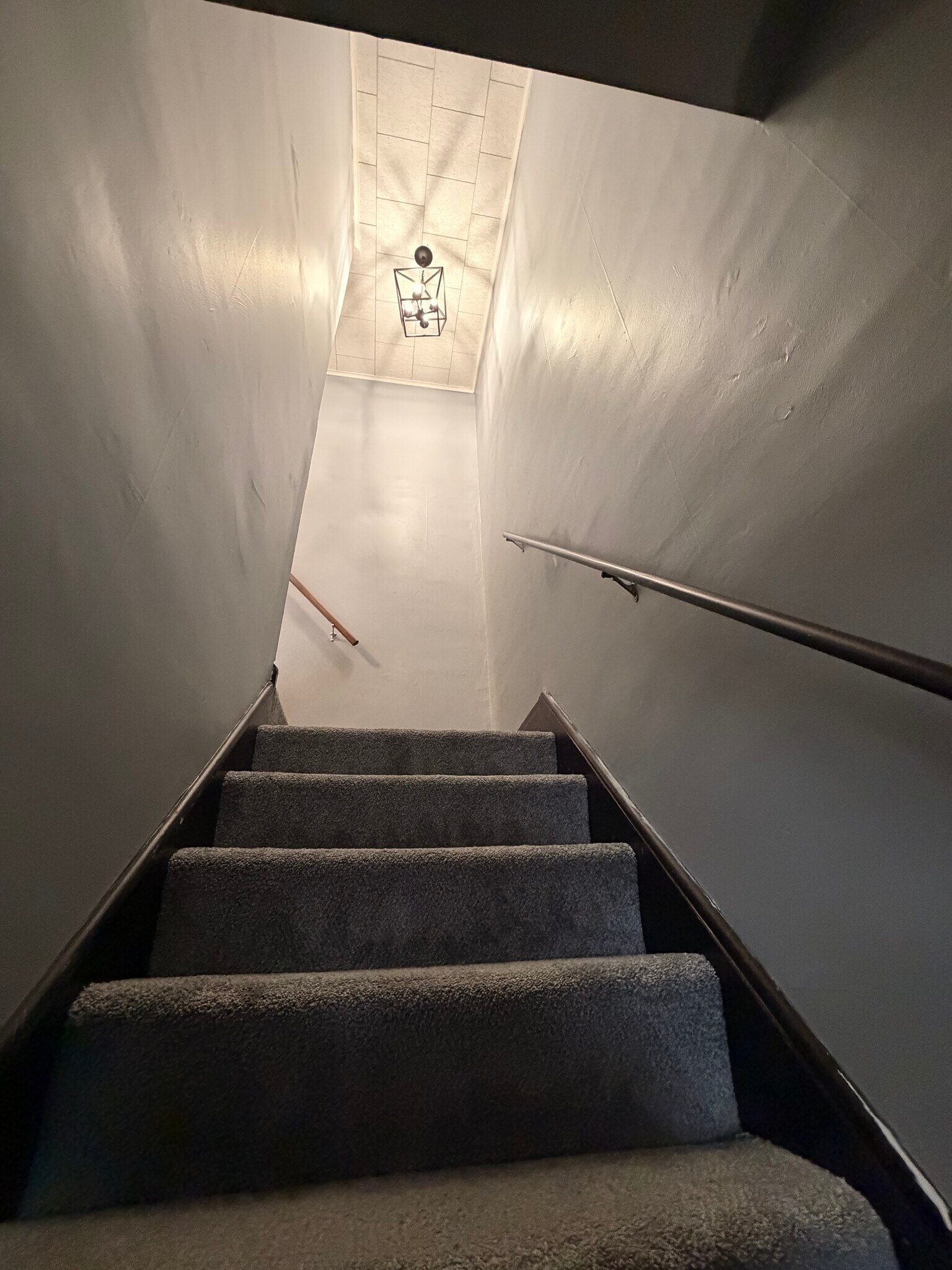 Building Photo - 77 Lovering Ave