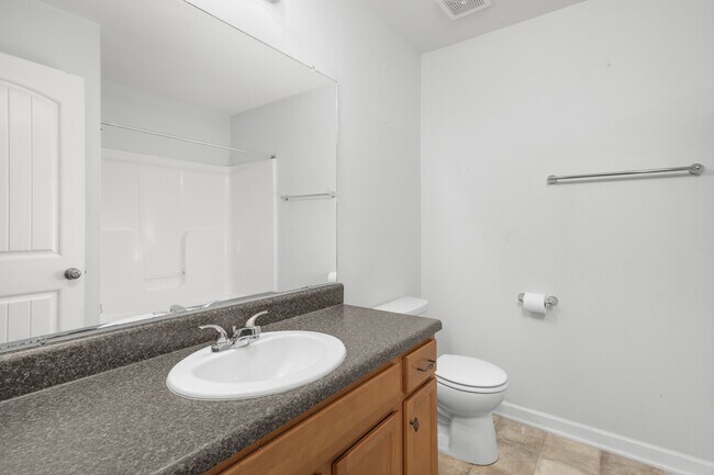 Building Photo - 308 Fenrose Dr
