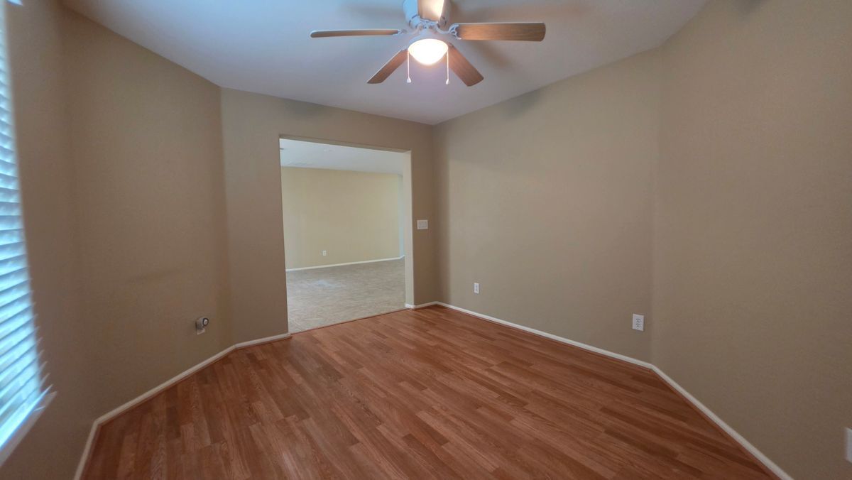 Building Photo - 40458 W Hayden Dr