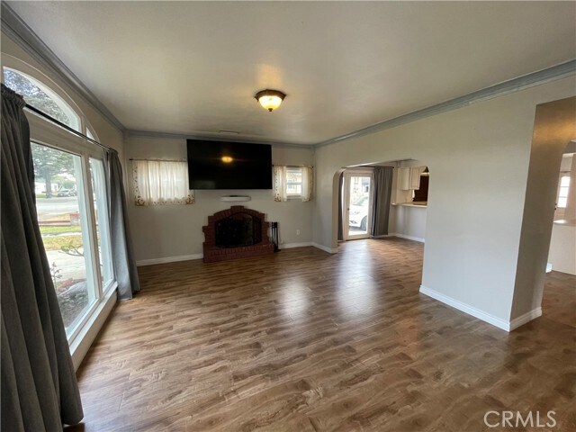 Building Photo - 1407 S Ross St