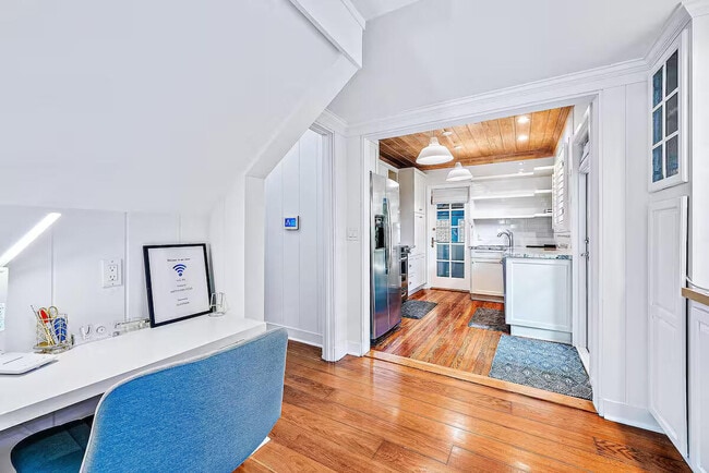 Building Photo - 4110 Washington Rd