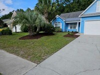 Building Photo - 129 S.Palms Drive