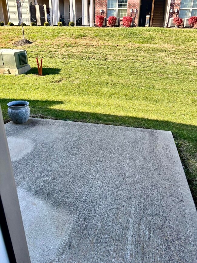 Building Photo - 312 Hannah Todd Pl