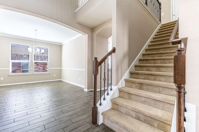 Building Photo - 27527 Paseo Mesa