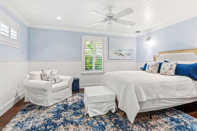 Building Photo - 3421 S Ocean Blvd