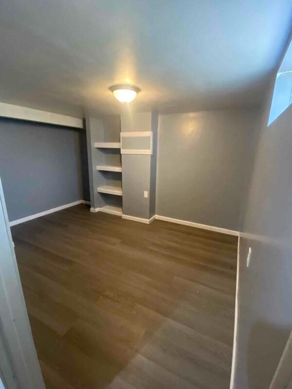 Building Photo - 1227 Alcott Ave