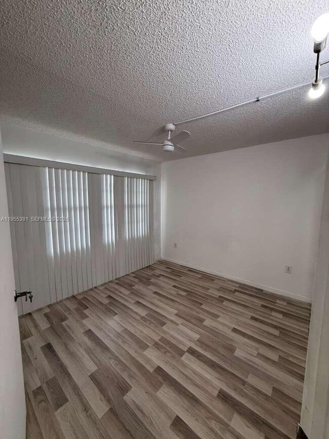 Building Photo - 13455 SW 16th Ct