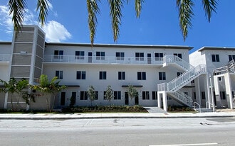 Building Photo - 10270 NW 66th St